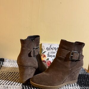 Vince Camuto Brown Suede Wedge Boots